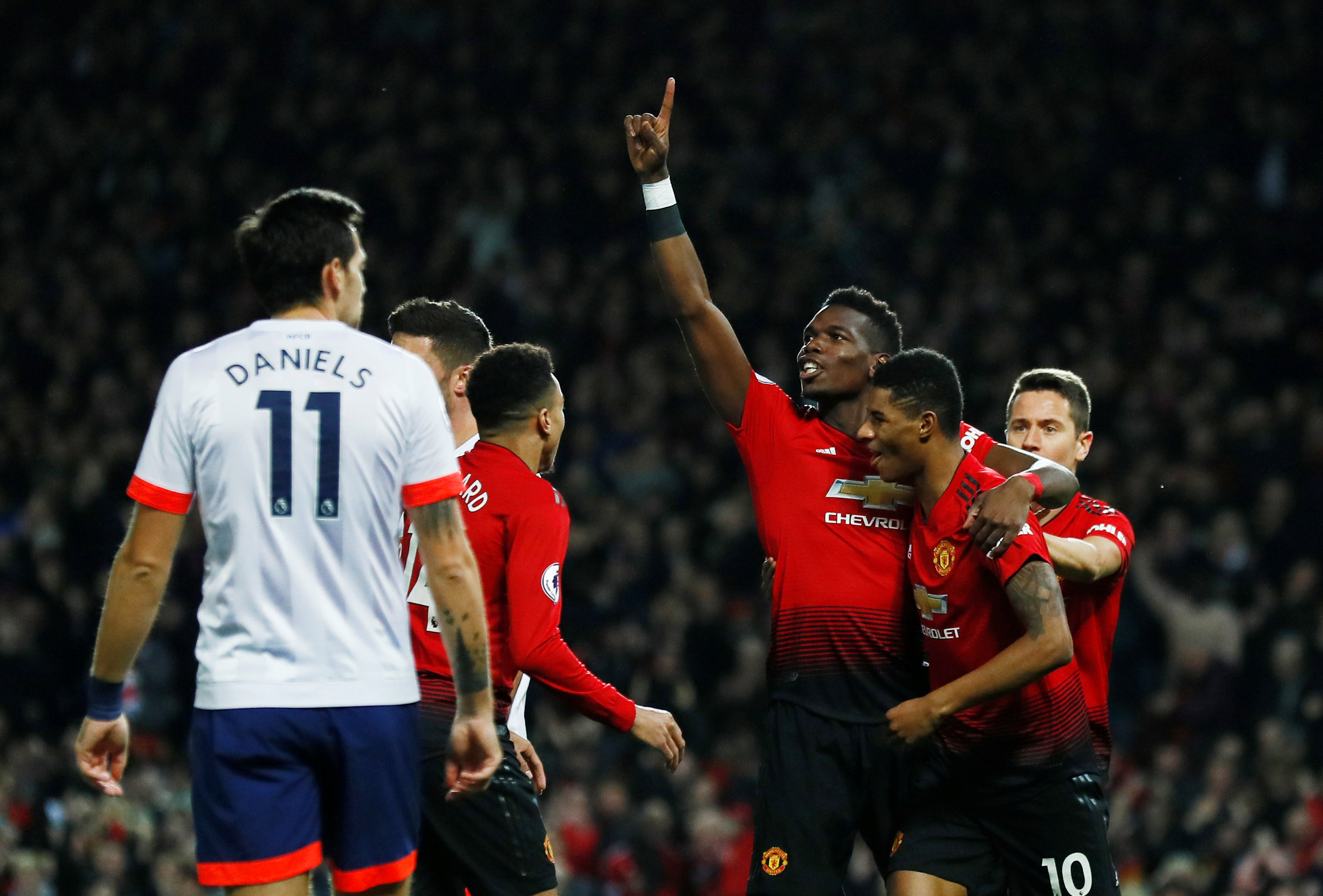 球迷感到失 球迷感到失